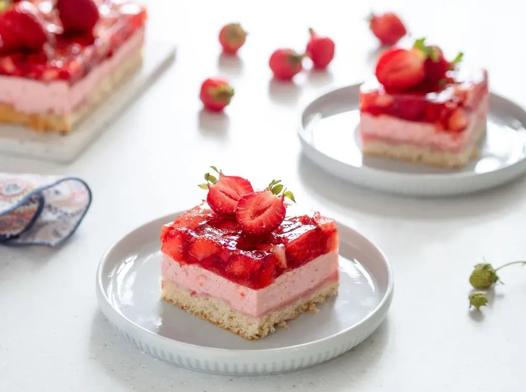 Jak zrobić galaretkę z truskawek - łatwy przepis na pyszny deser